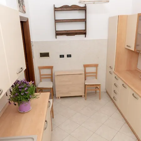 Apartman Living Sestri Airport *